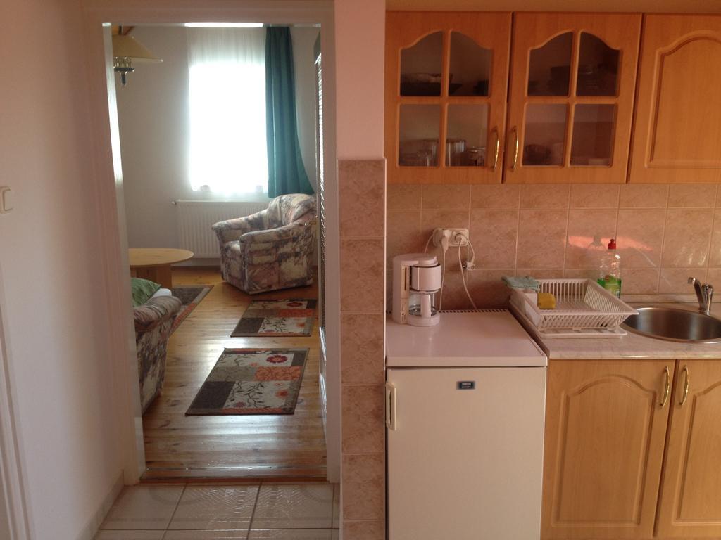 Pacsirta Apartman 렌티 외부 사진